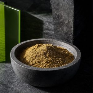 Stinging Nettle Root Extract Powder 20:1 hero image